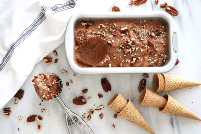 VEGAN CHOCOLATE CRUNCH SOFT SERVE